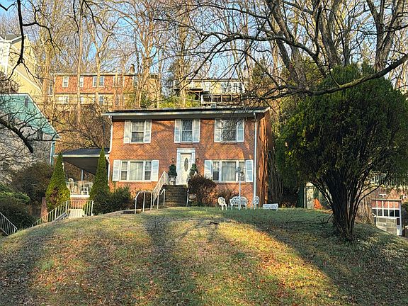 2nd image of 4240 Blagden Ave NW