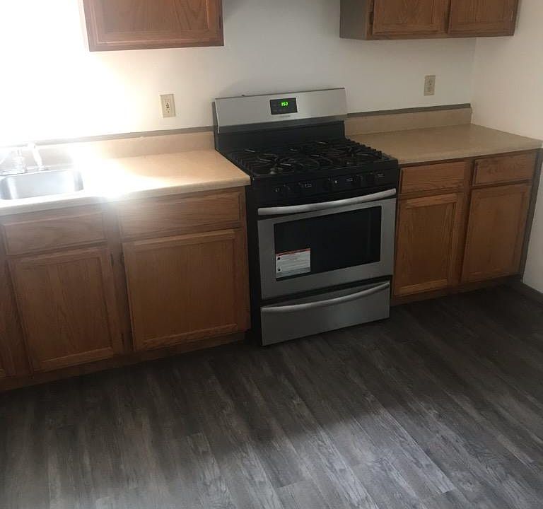 1st image of 4255 E Margaretta Ave