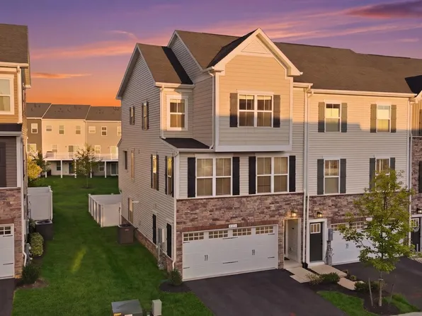 8115 Primrose Ln, Laurel, MD 20723