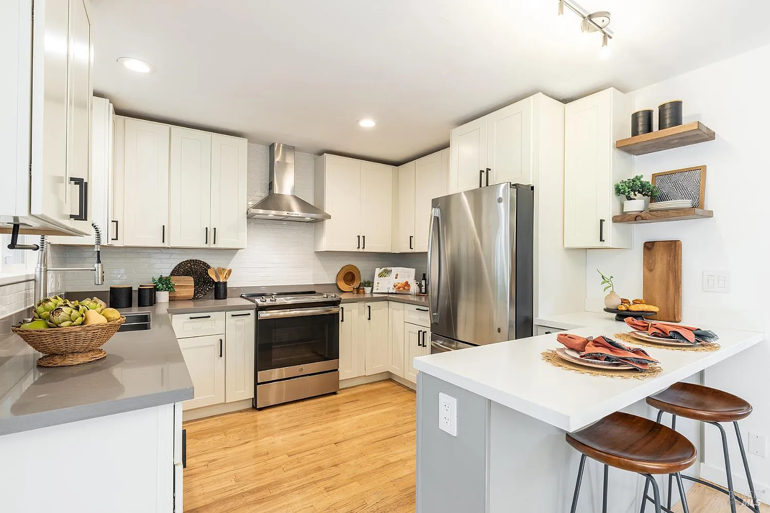 3125 Montclair Avenue - Photo 6
