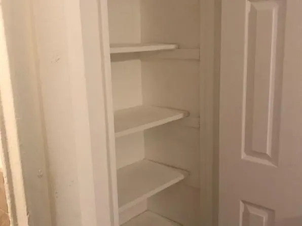 1332 Metropolitan Avenue image 13 of 15