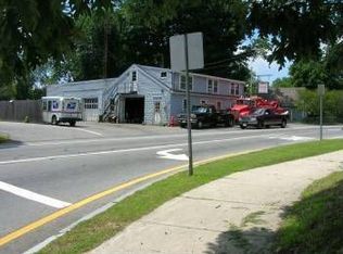 2 School St, Salisbury, MA 01952