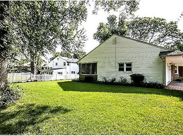 2nd image of 23 Hamlin Dr