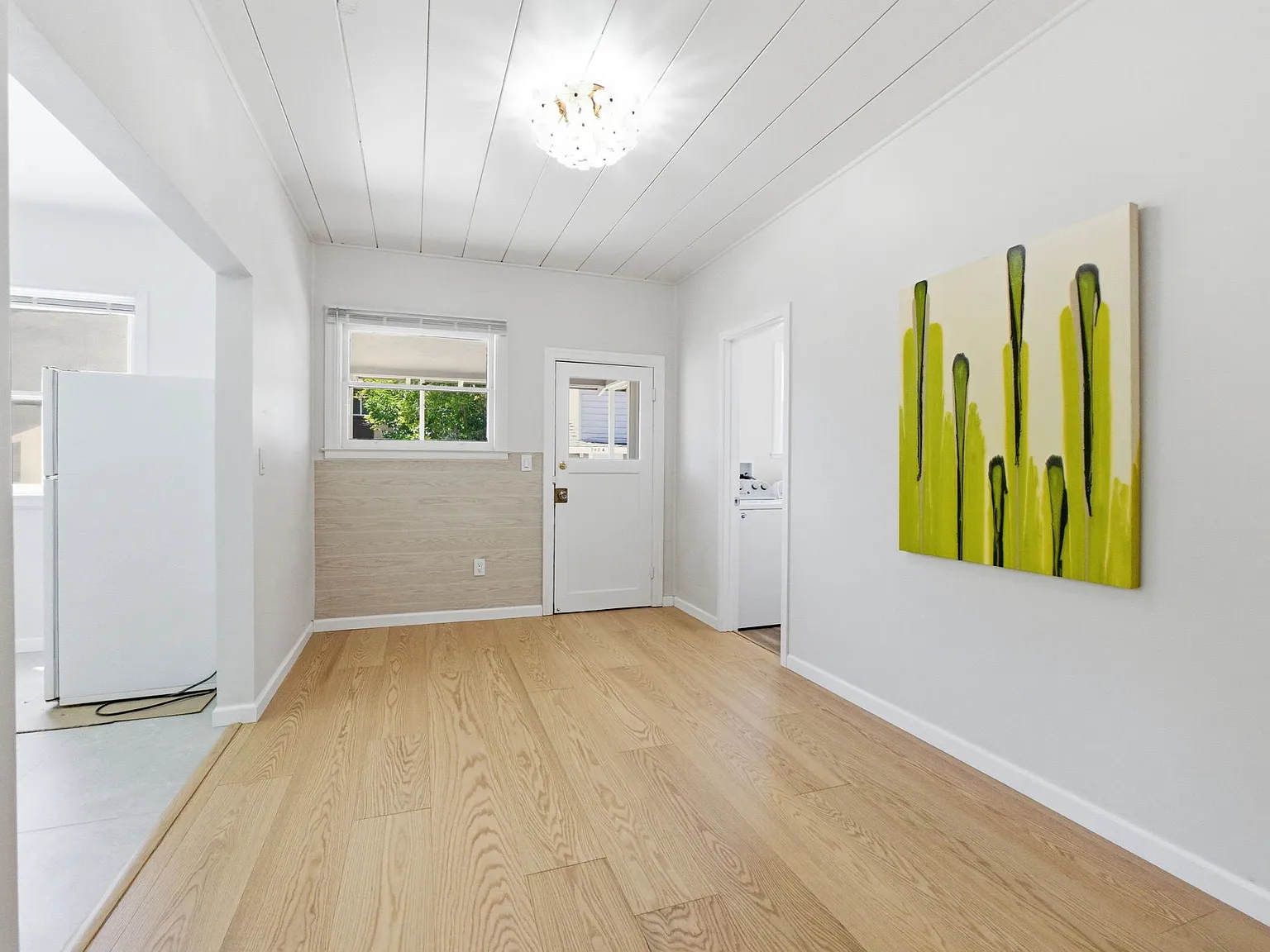 4 bed, 3.5 bath, 1620 sqft, $6,250 — Photo 2