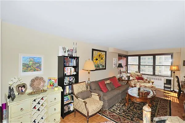 Sold by Spire Group | media 9