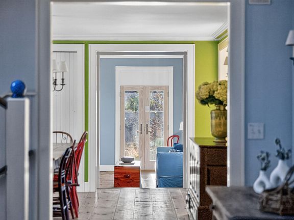 4th image of 9 Towhee Lane