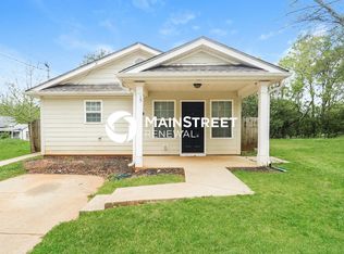 15 Ray St, Newnan, GA 30263