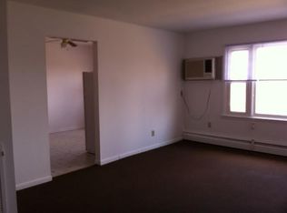 9616 Farmer Dr APT 302, Highland, IN 46322