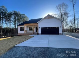 1012 E Sandy Rdg #1, Monroe, NC 28112