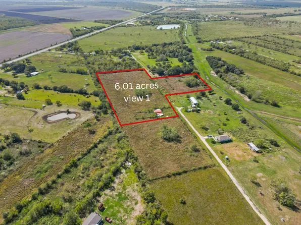 2 Fm 646 Rd S, Santa Fe, TX 77510