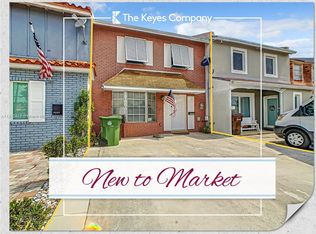 1727 W 68th St, Hialeah, FL 33014