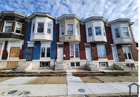 1st image of 2704 Harlem Ave