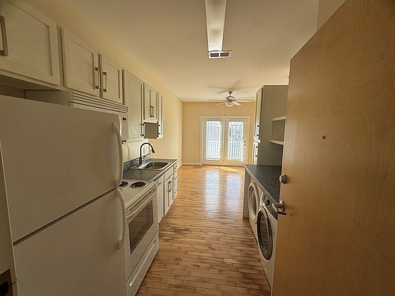 3rd image of 1 W Jackson St APT 101