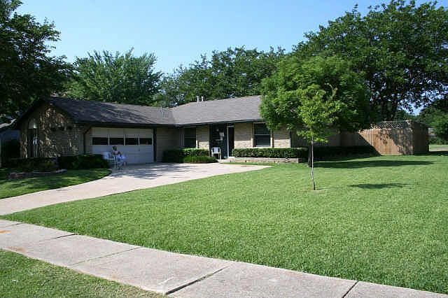1st image of 5001 Highridge Dr
