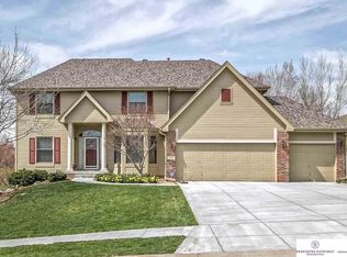 17618 Jefferson St, Omaha, NE 68135