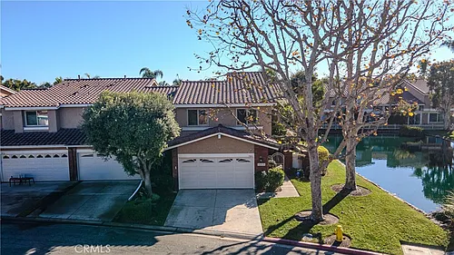 7866 Southwind Cir Photo 1