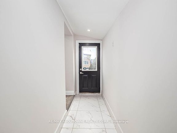 2nd image of 131 West Ave N