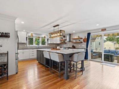 21 Herbert St #B, Wakefield, MA, 01880