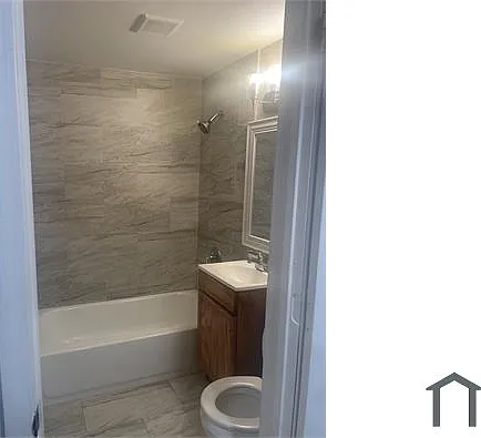 831 S McAlister Ave — Photo 1