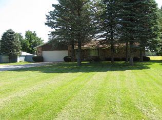 4162 N Eleven Mile Rd, Pinconning, MI 48650