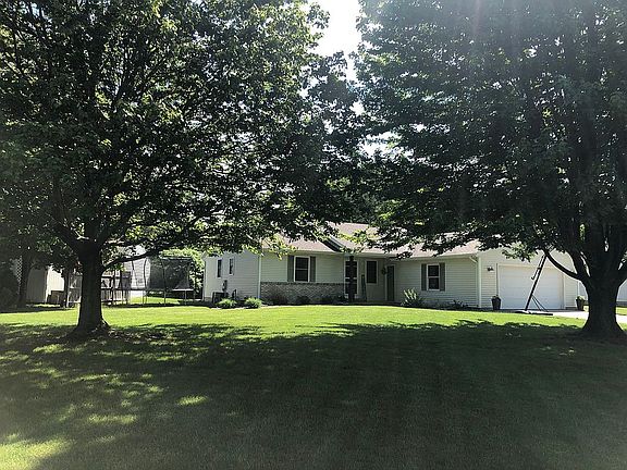 4th image of 1480 Wiersma Dr