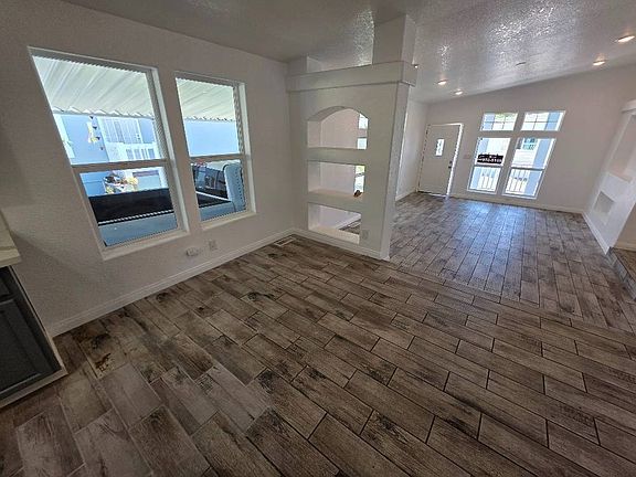 3rd image of 10767 Jamacha Blvd Space 44