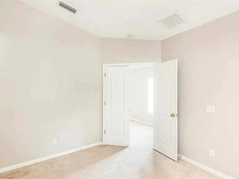 12505 Belcroft Dr — Photo 18
