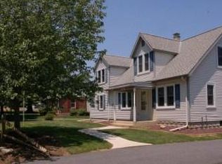 381 Frogtown Rd, Pequea, PA 17565