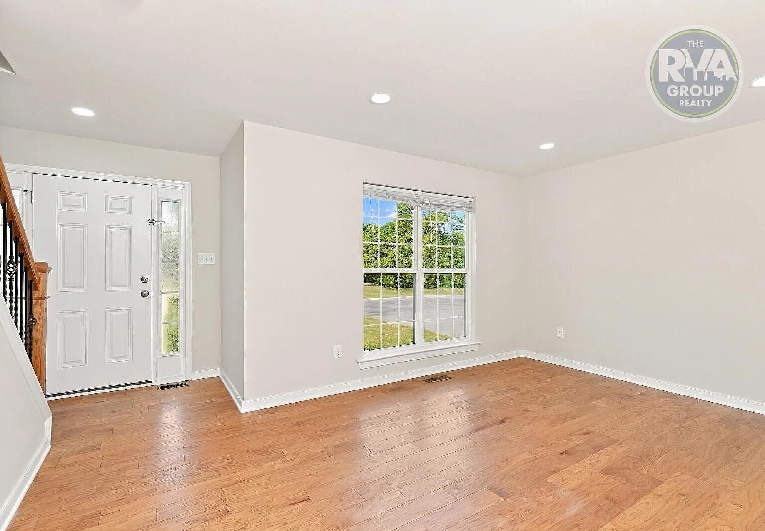 10617 Greenwood Road — Photo 4