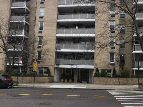 14220 84th Dr APT 2M, Jamaica, NY 11435