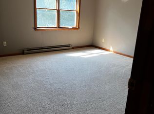 110 Roberts St APT 3, Canastota, NY 13032