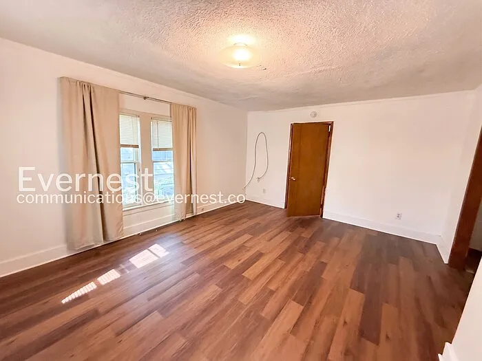 1233 Elm Ave #A — Photo 8