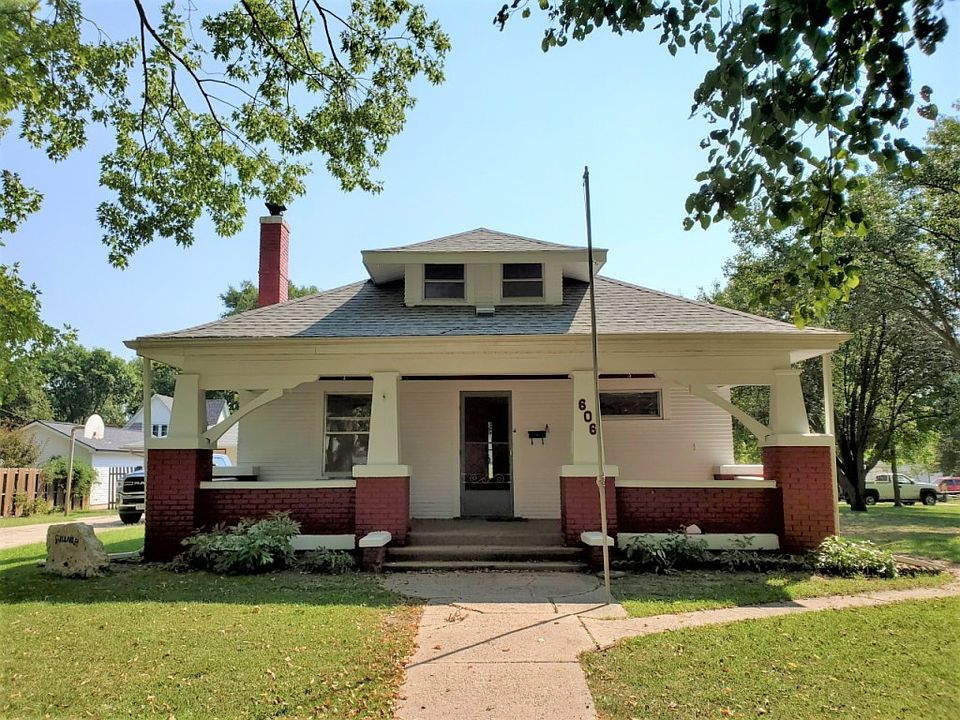 1st image of 606 N 9th St