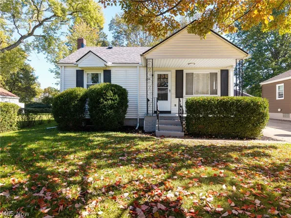299 Zeller Ave, Akron, OH 44310