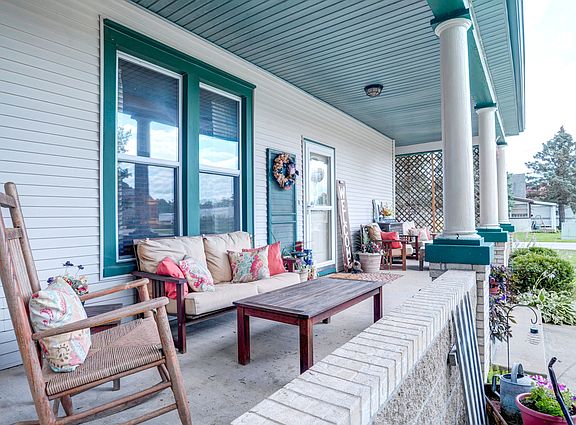 4th image of this home
