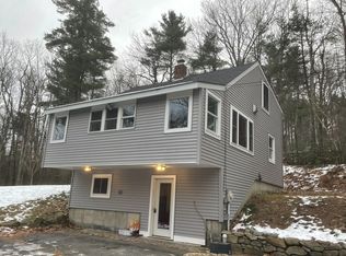 137 Deer Bay Rd, Ashby, MA 01431