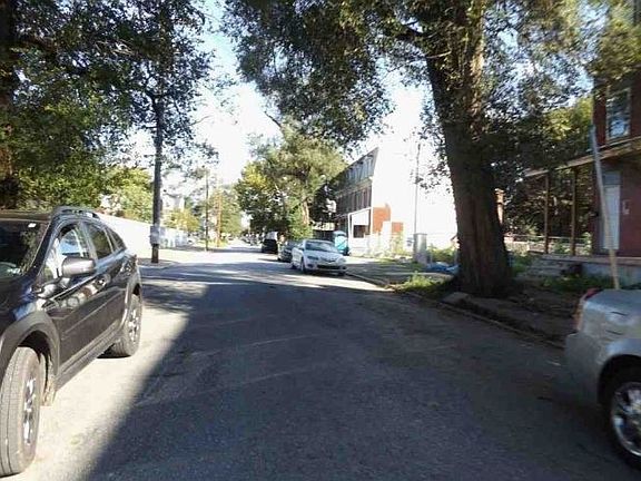 2nd image of 2123 Jefferson St