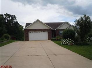 313 Daniels Estates Dr, Union, MO 63084
