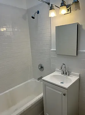 Rented by REAL New York | media 12