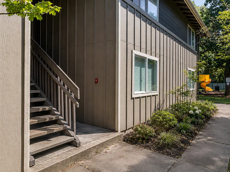Fountain Court Apartments — Photo 32