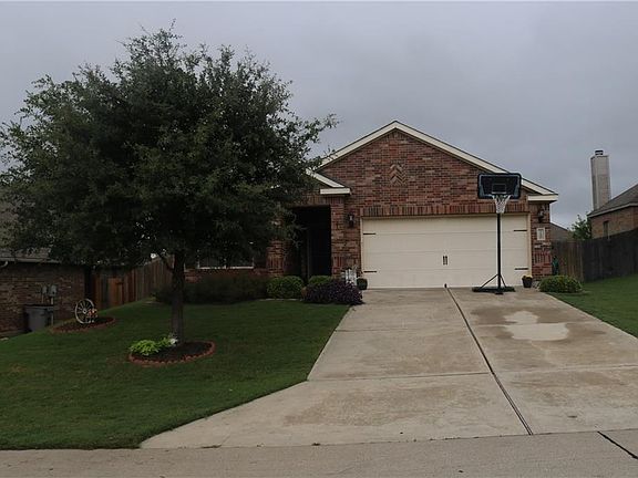 5th image of 110 Bear Claw Ct