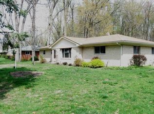 9756 Pamela Dr, Temperance, MI 48182