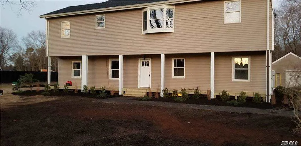 277 Dayton Ave photo 1