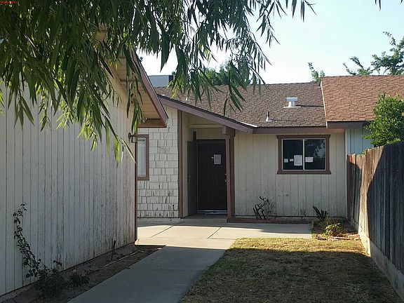 2nd image of 2550 W Victor Ave