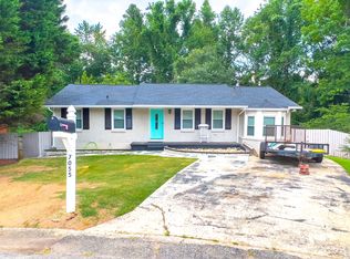 7055 Eunice Dr, Riverdale, GA 30274