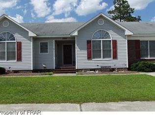 5833 Maidstone Ln UNIT B, Hope Mills, NC 28348