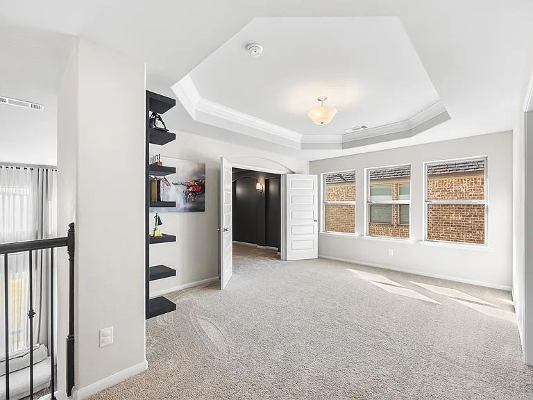 2736 Ahnya Ln — Photo 37