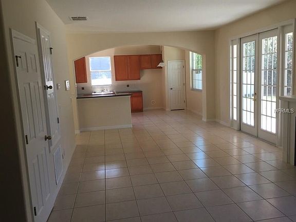 5th image of 2712 Eagle Glen Cir