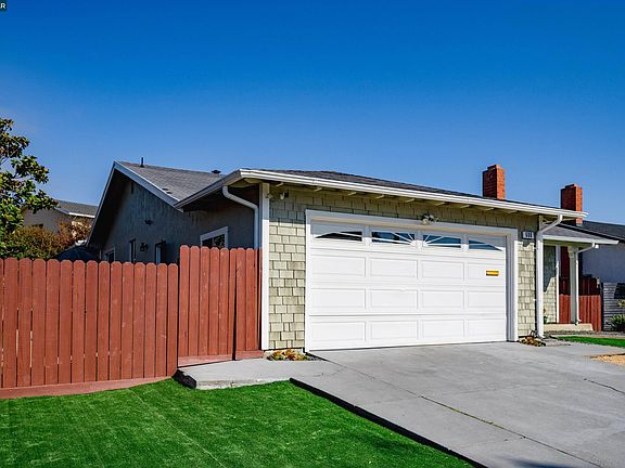 3rd image of 608 S 49th St