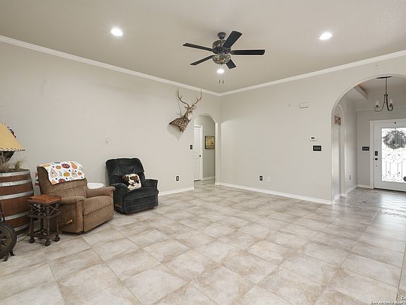 5th image of 435 4TH ST